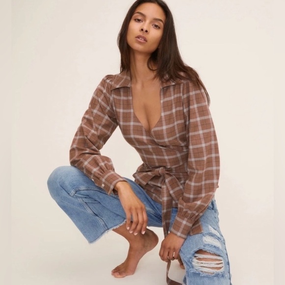 Marissa Webb Mia Lightweight Flannel Wrap Top Revolve Tan Plaid Size Small NWOT - Picture 4 of 11